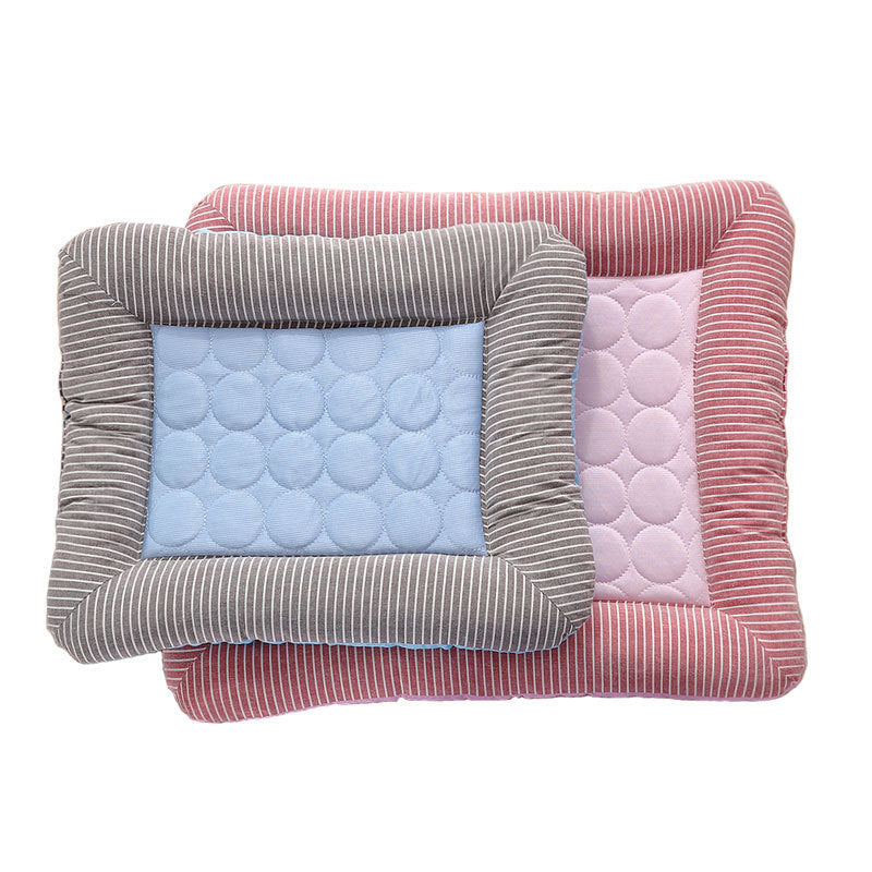Portable Ice Silk Mat: Summer Comfort for Pets - Panda Bossino